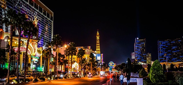 www.las-vegas-lights.jpg