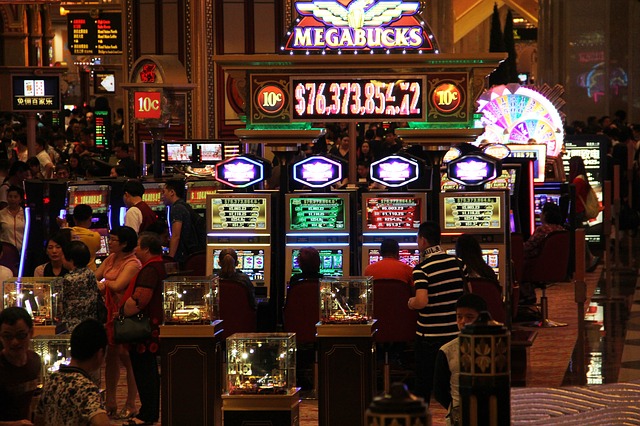 www.macau-casino-interior.jpg