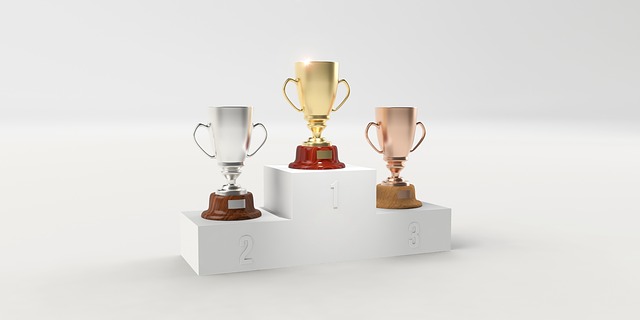 2019-global-gaming-awards-trophy-jpg