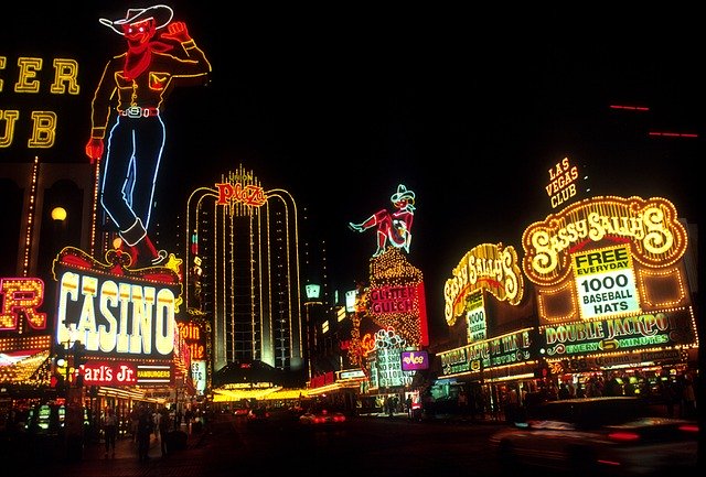 Las Vegas strip lit up at night